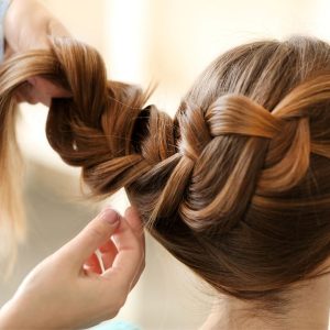15 Hairstyles for High School Girls
