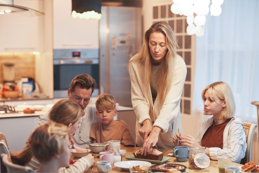 How To Feed A Big Family On A Budget