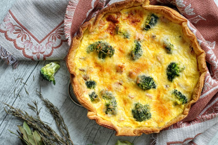 Baked Broccoli and Salmon Quiche | Stay At Home Mum