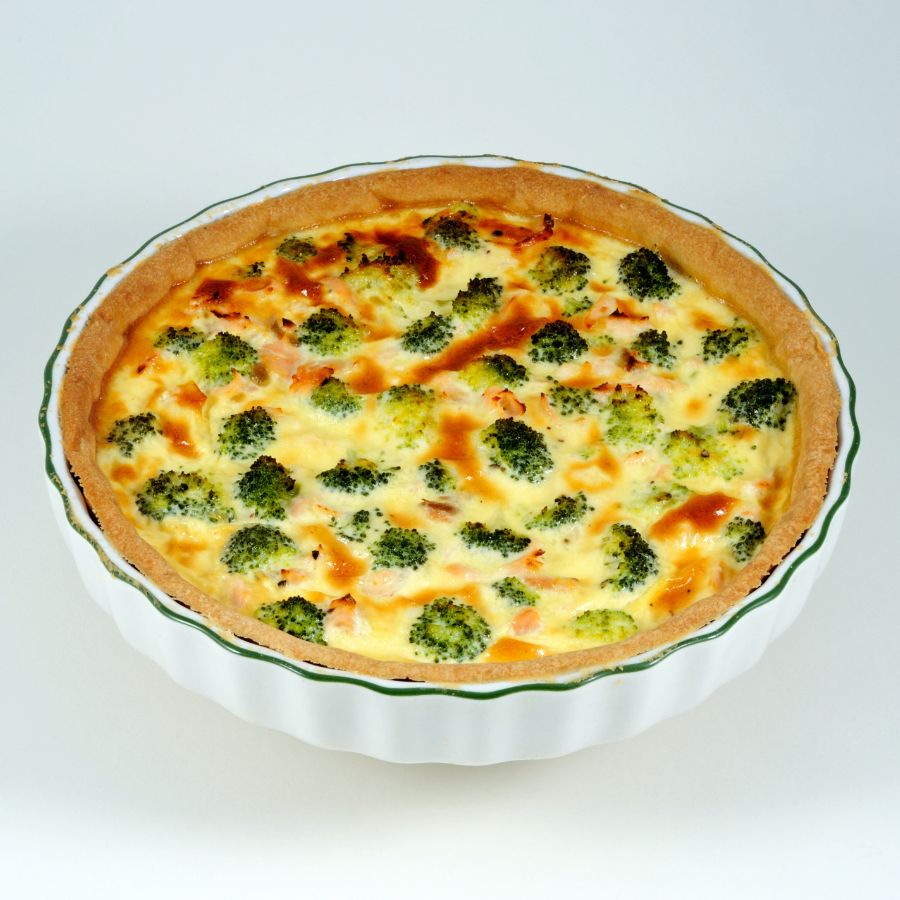 Baked Broccoli and Salmon Quiche