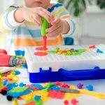 17 Best Non-Messy Kids Activities To Keep The Children Busy | Stay At Home Mum