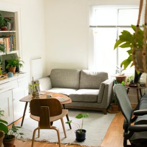 How to Choose the Right Furniture for Small Spaces
