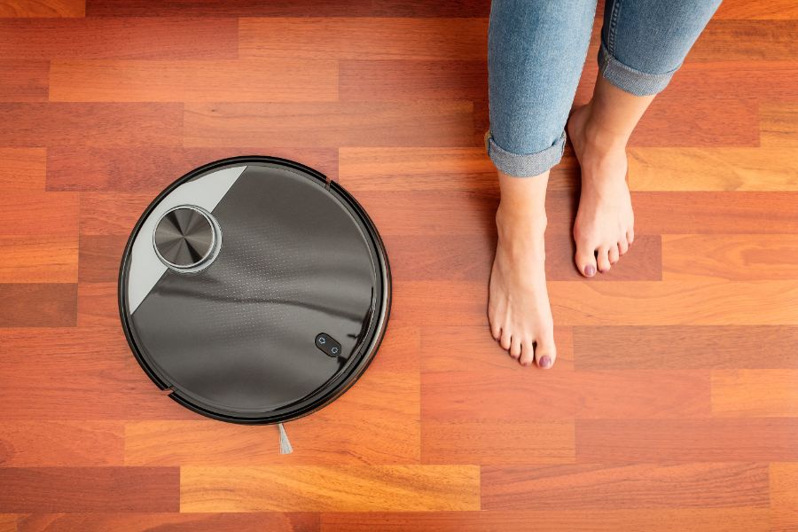 How Can Smart Vacuum Cleaners Help Clean Different Types of Floors? | Stay At Home Mum
