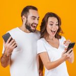 couple shopping online | Stay at Home Mum.com.au